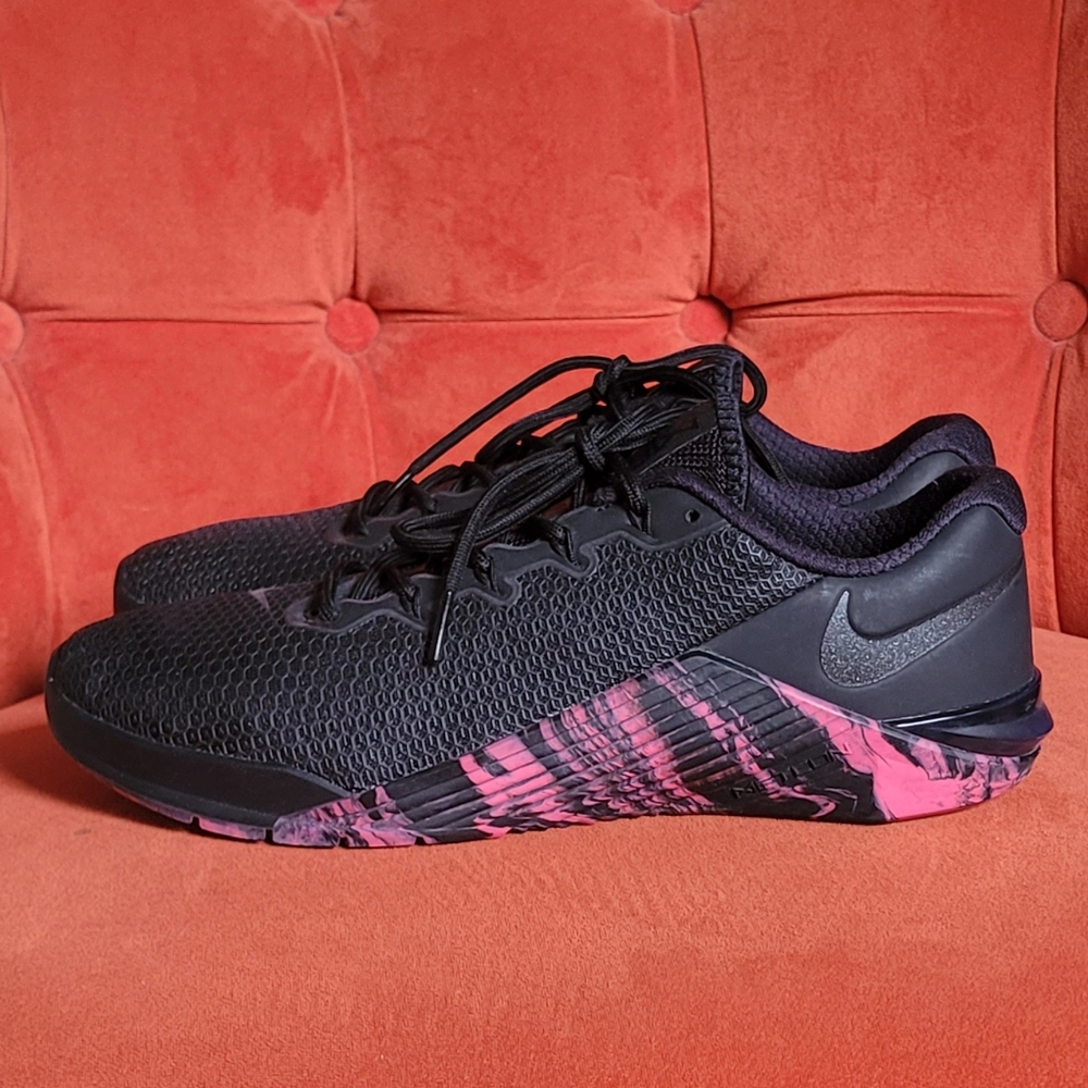 Nike Metcon 5 'Black Sunset Pulse' Mens AQ1189-006 Size 9.5 - Picture 5 of 11